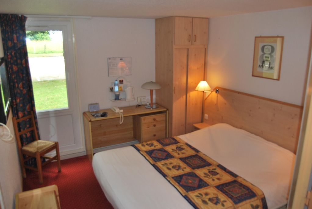 Doubs Hotel - Besancon Ecole Valentin Miserey-Salines Kamer foto