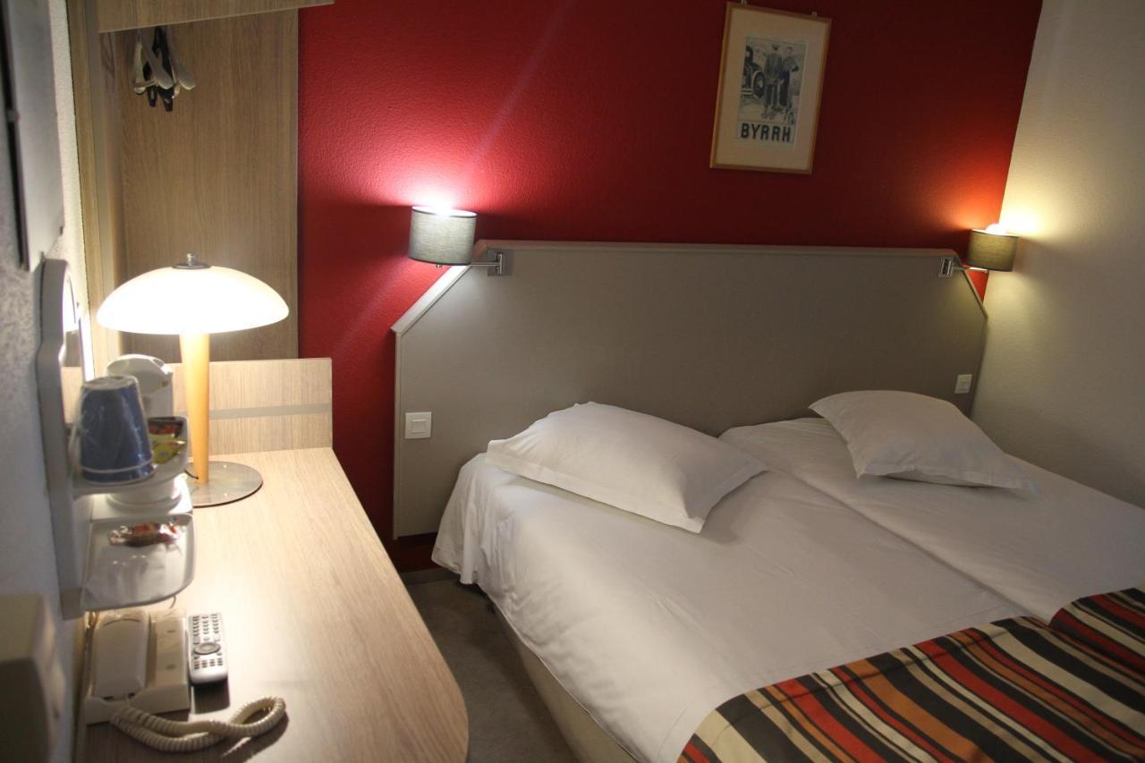 Doubs Hotel - Besancon Ecole Valentin Miserey-Salines Buitenkant foto